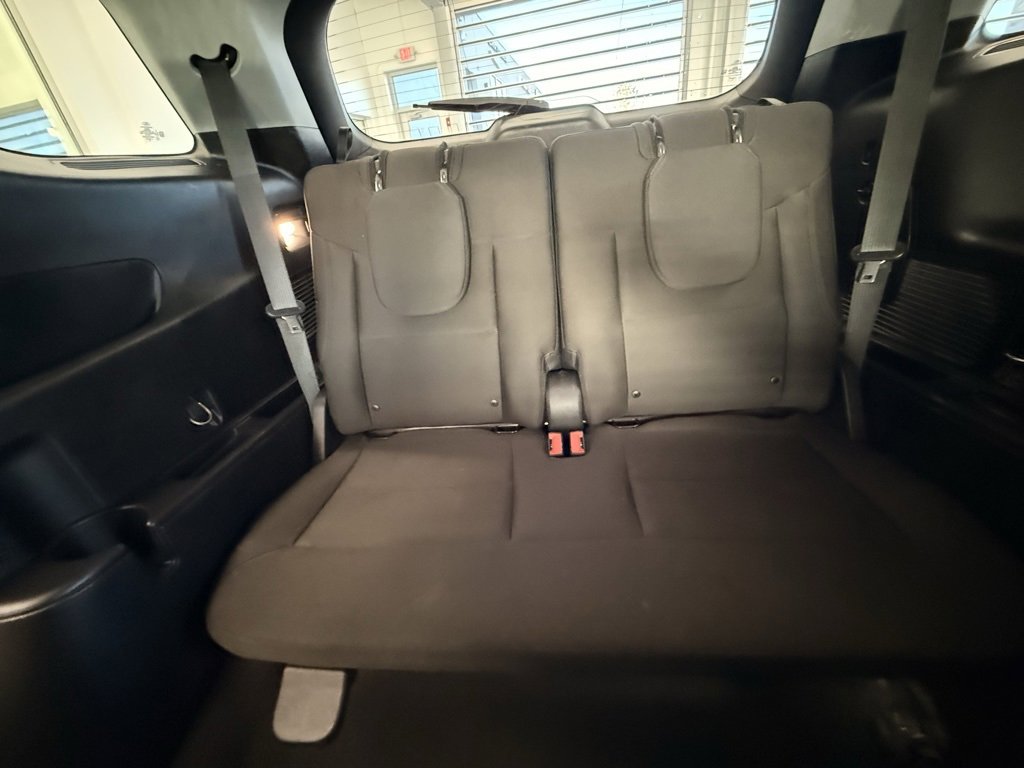 Used 2021 Ford Explorer XLT image 18