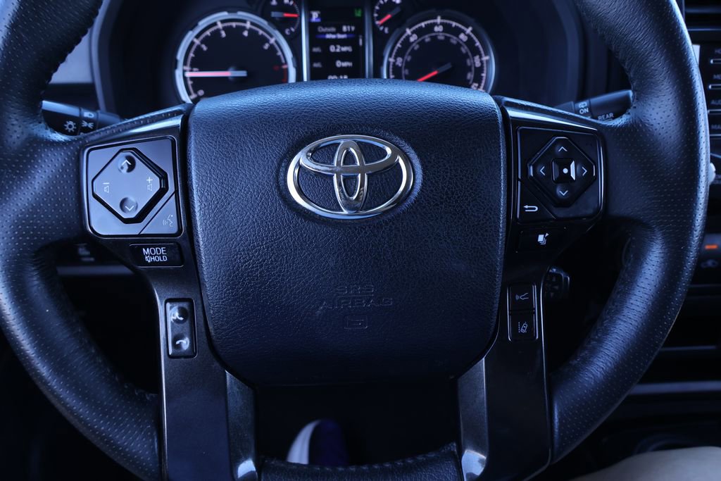Certified 2020 Toyota 4Runner TRD Off-Road AWD/4WD image 21