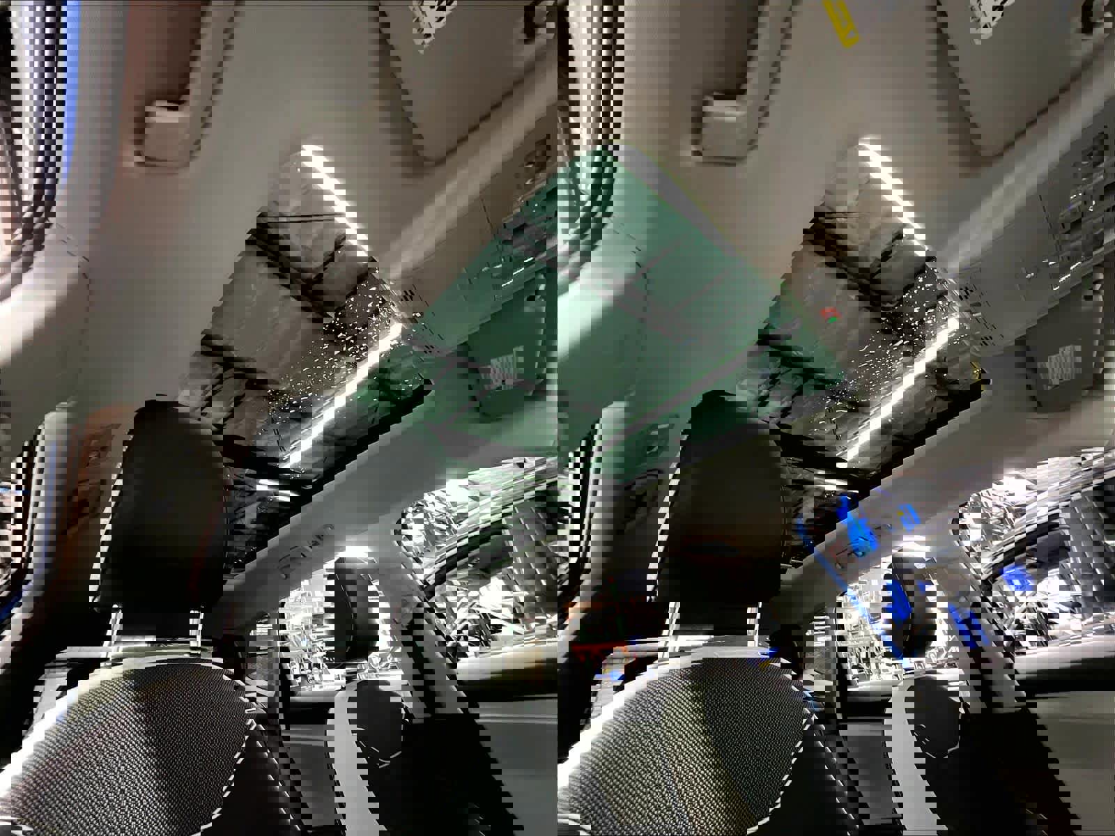 New 2026 Volkswagen Taos SE image 28