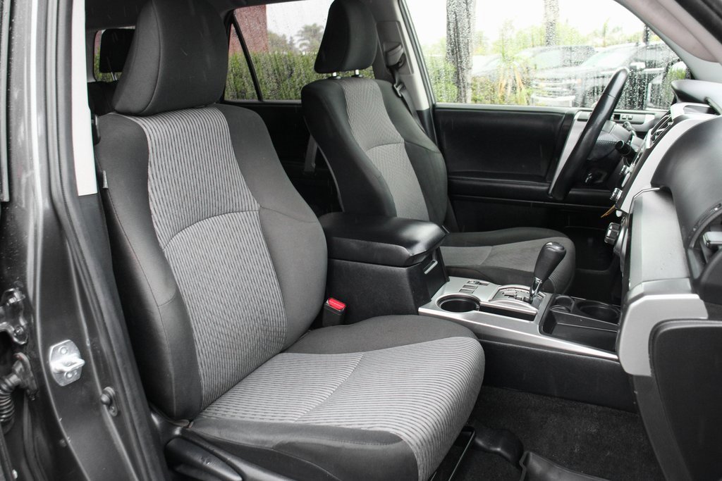 Used 2021 Toyota 4Runner SR5 image 37