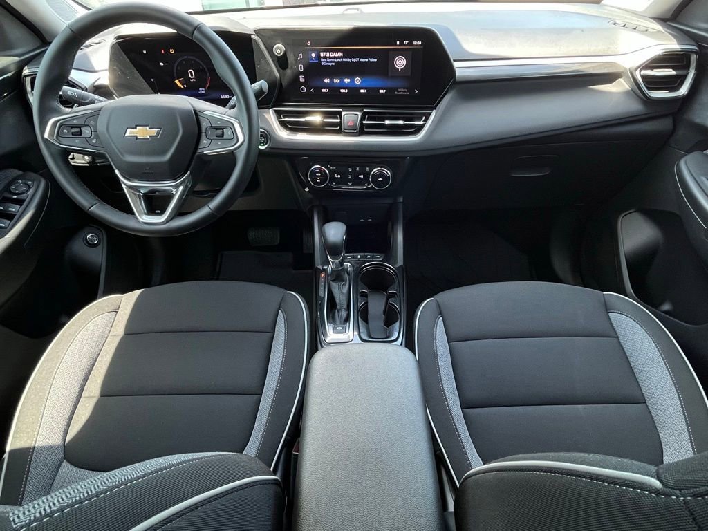New 2026 Chevrolet TrailBlazer LT w/ Convenience Package AWD/4WD image 8