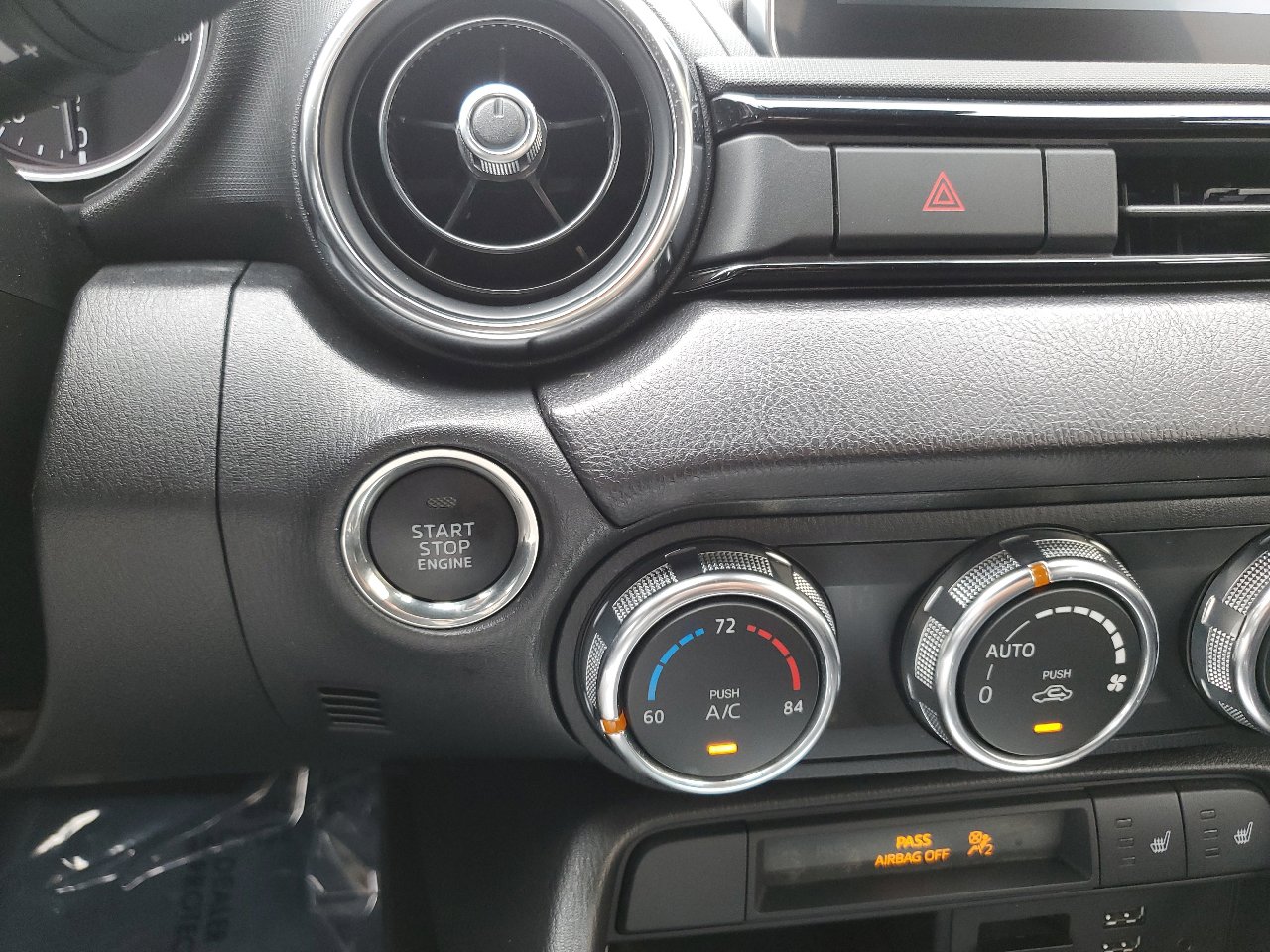 Used 2016 MAZDA MX-5 Miata Grand Touring image 24