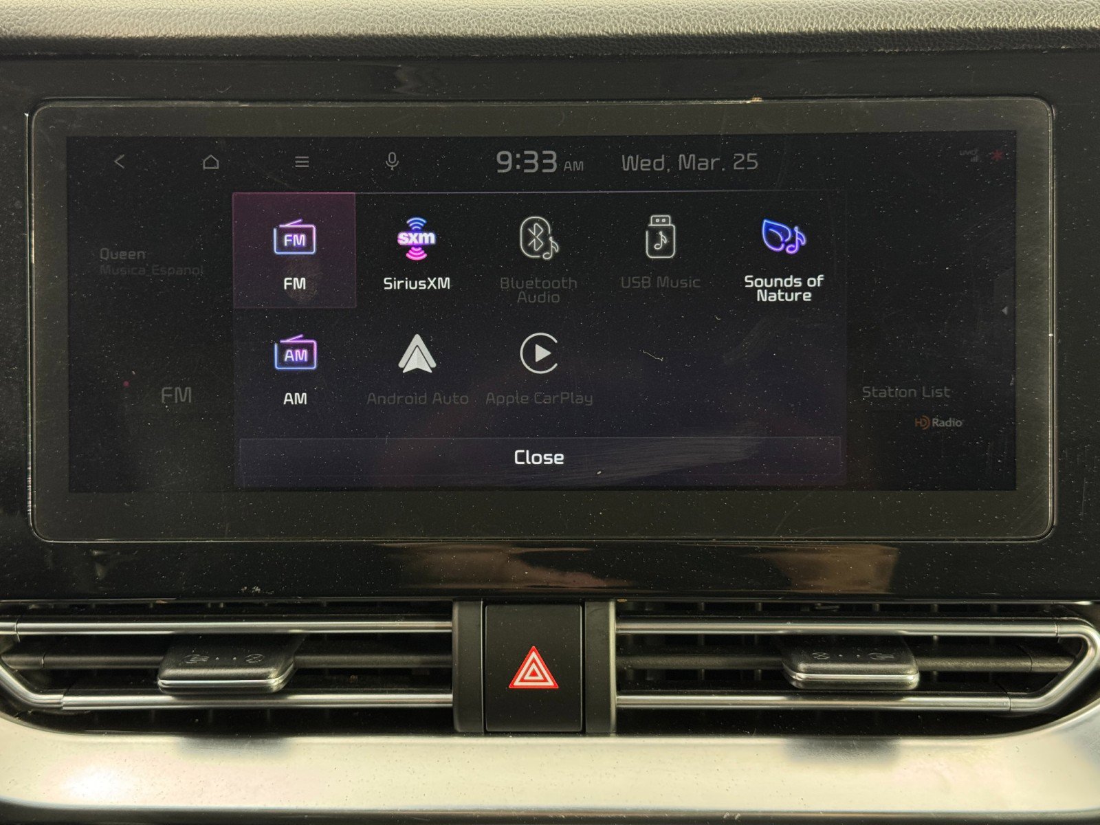 Used 2022 Kia Niro EX image 23