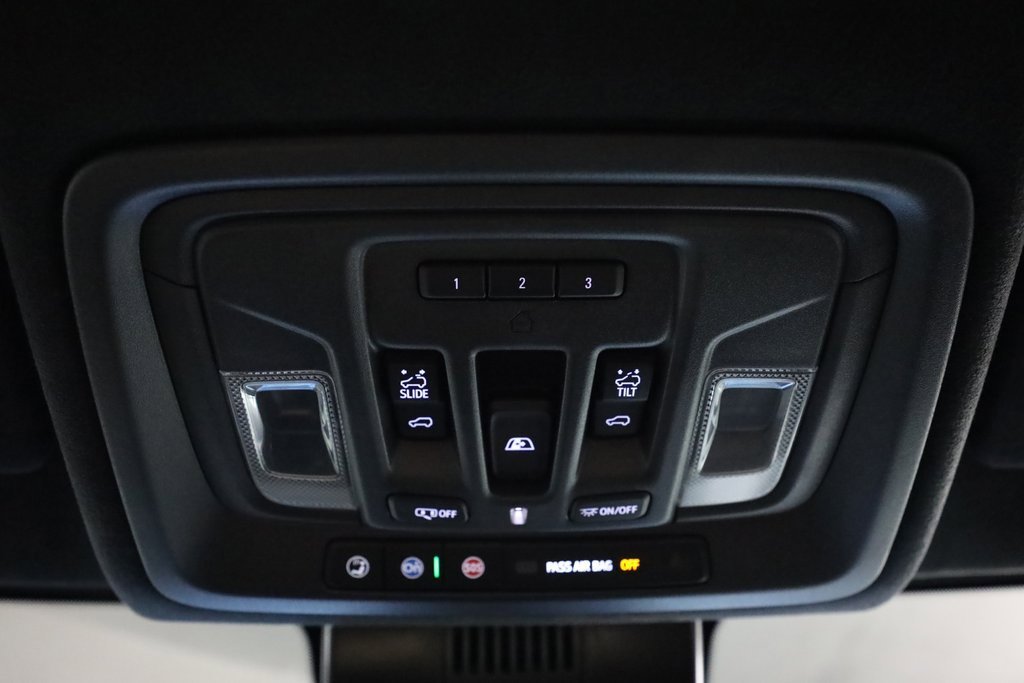 Used 2024 GMC Sierra 3500 Denali Ultimate image 42