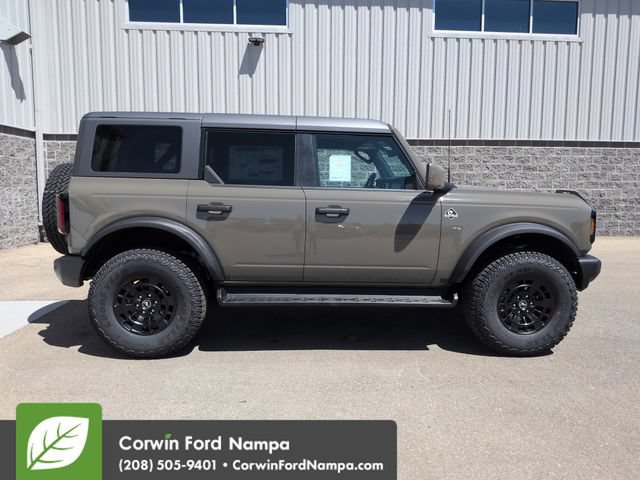 New 2026 Ford Bronco Outer Banks w/ Sasquatch Package AWD/4WD image 2