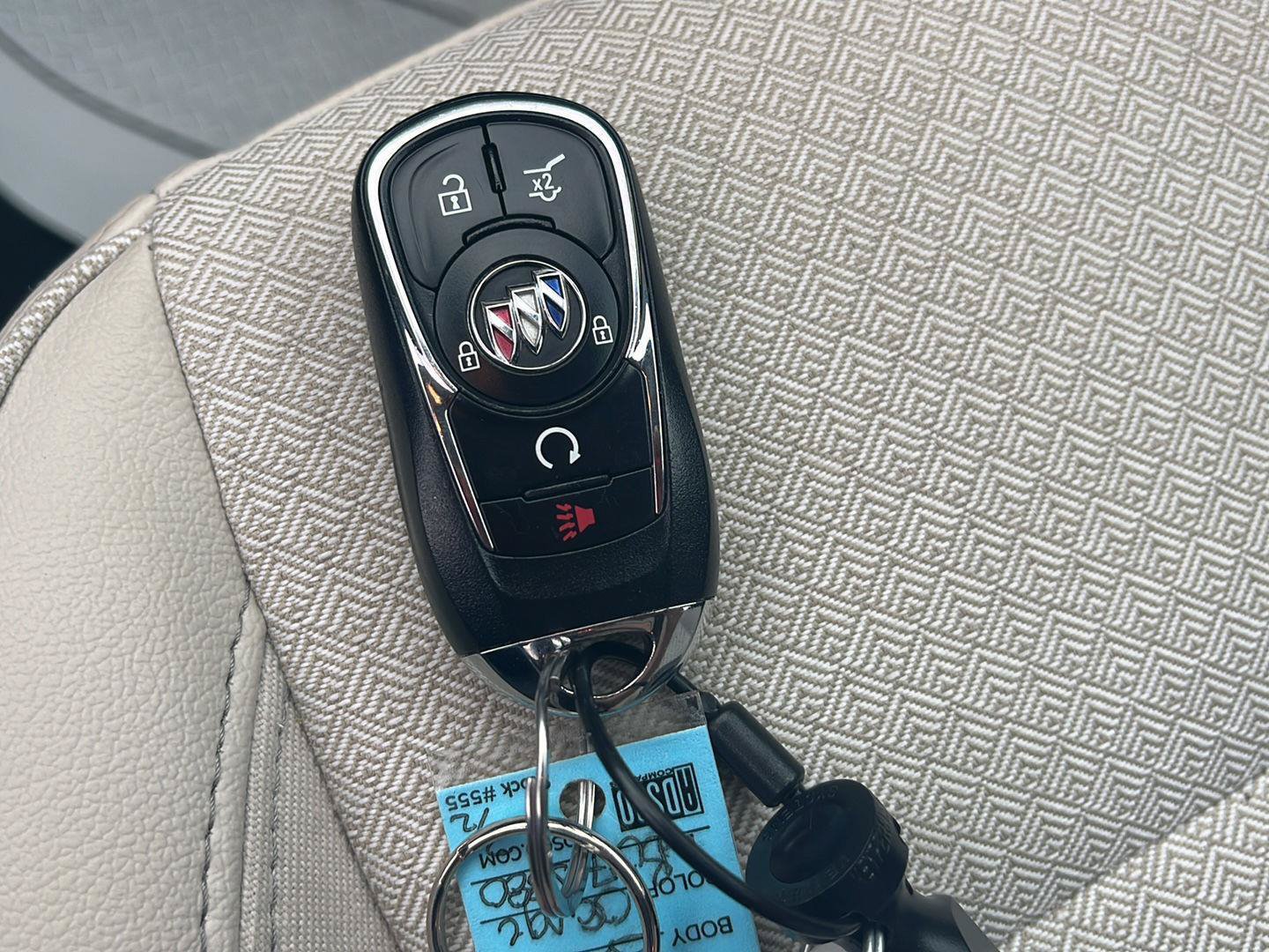 Used 2020 Buick Encore GX Preferred w/ Cold Weather Comfort Package AWD/4WD image 36