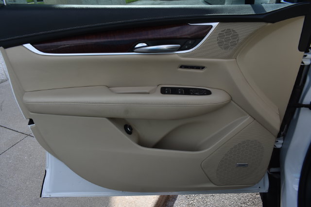 Used 2019 Cadillac XT5 Luxury FWD image 19