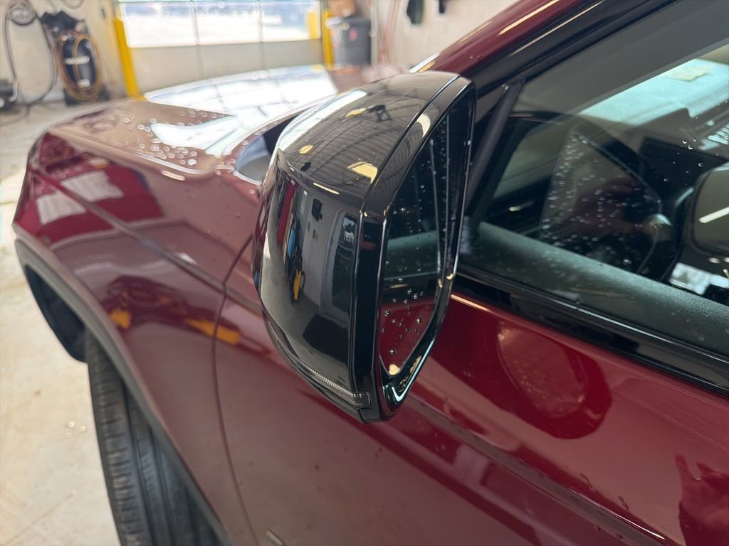 Used 2023 Jeep Grand Cherokee Limited w/ Luxury Tech Group II image 49