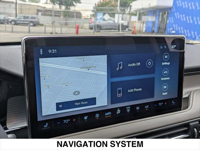 New 2025 Lincoln Corsair FWD w/ Equipment Group 101A image 9