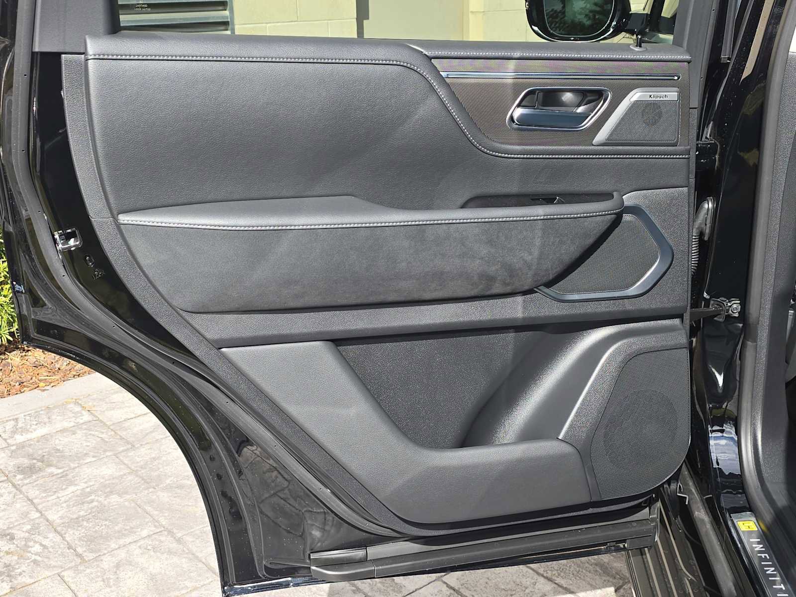 New 2026 INFINITI QX80 Luxe w/ Cargo Package RWD image 29