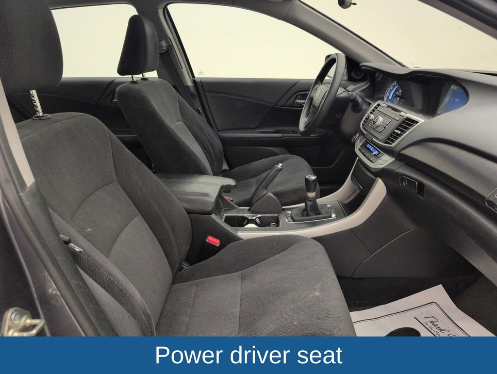 Used 2015 Honda Accord EX image 14