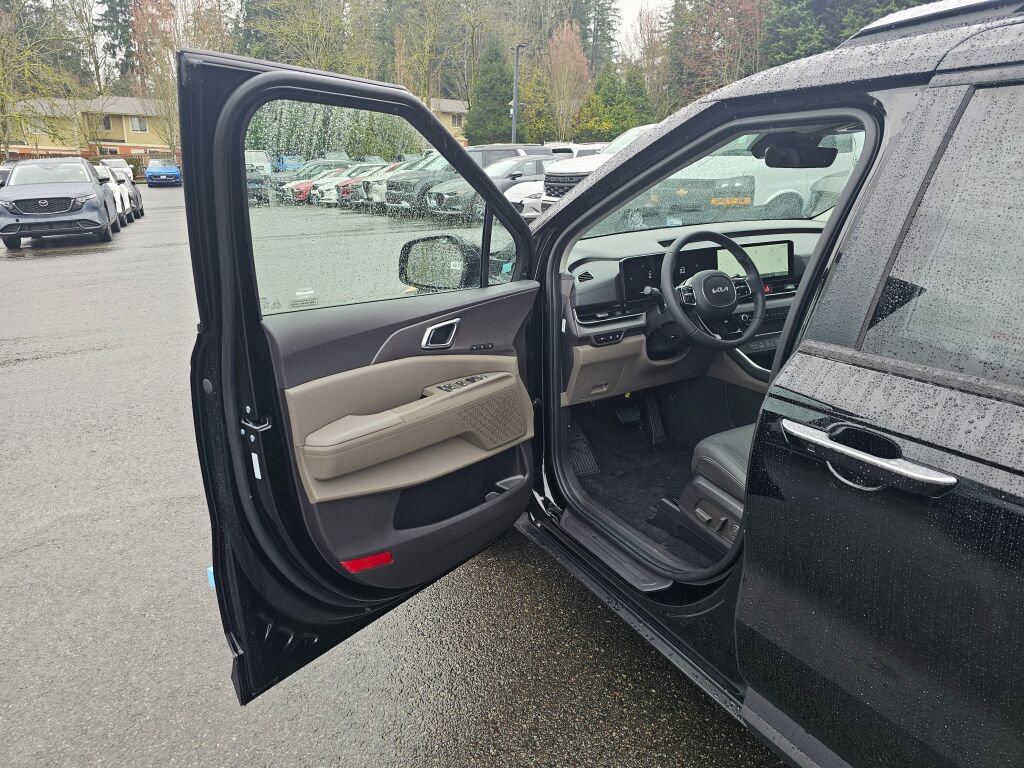 New 2026 Kia Carnival EX image 20