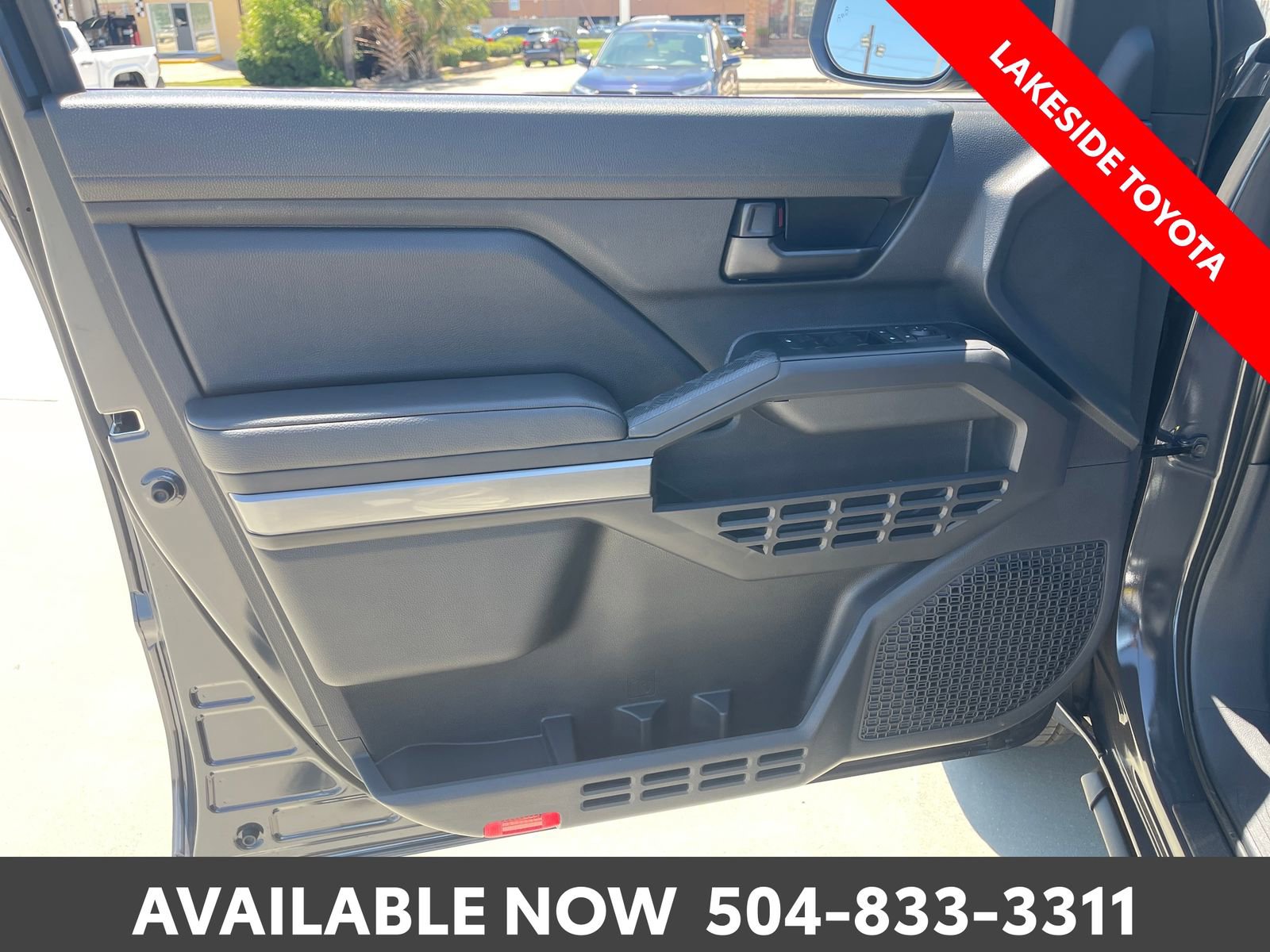 Certified 2026 Toyota Tacoma SR5 AWD/4WD image 24