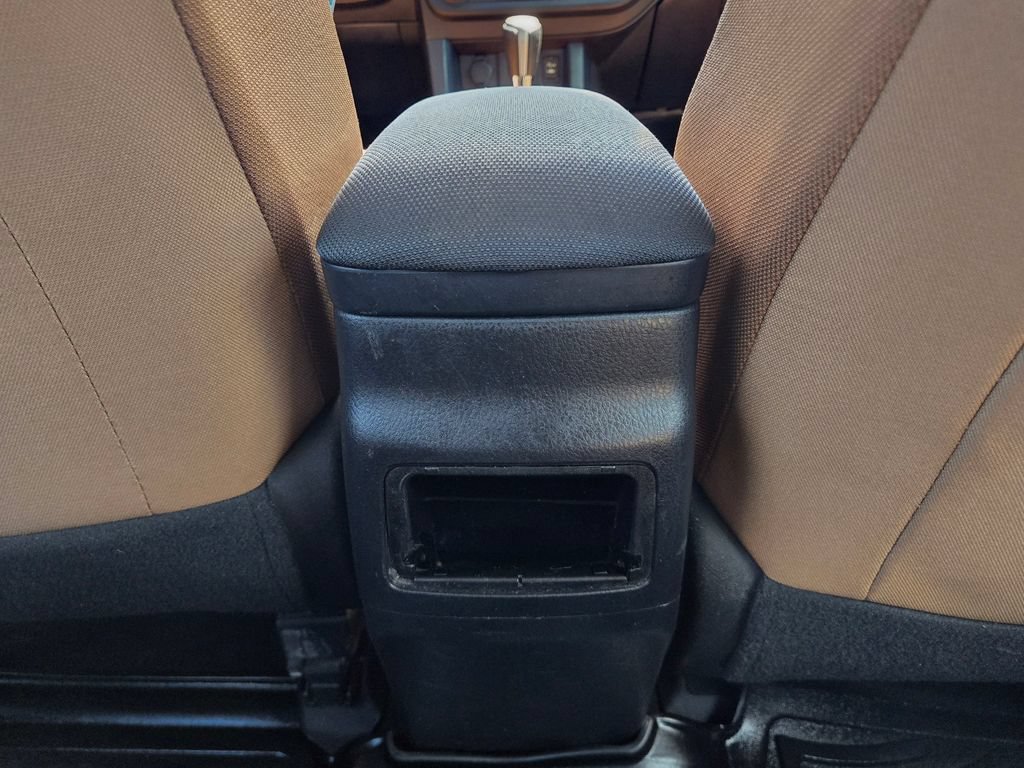 Used 2016 Toyota Corolla LE FWD image 37