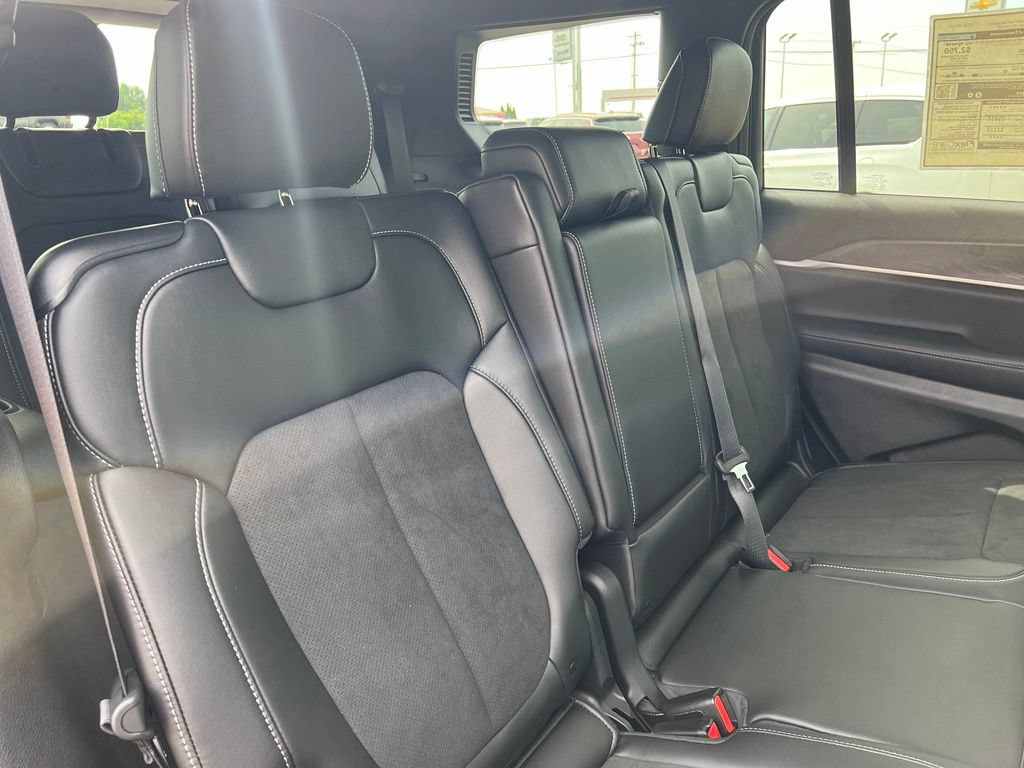 New 2026 Jeep Grand Cherokee L 4WD image 18