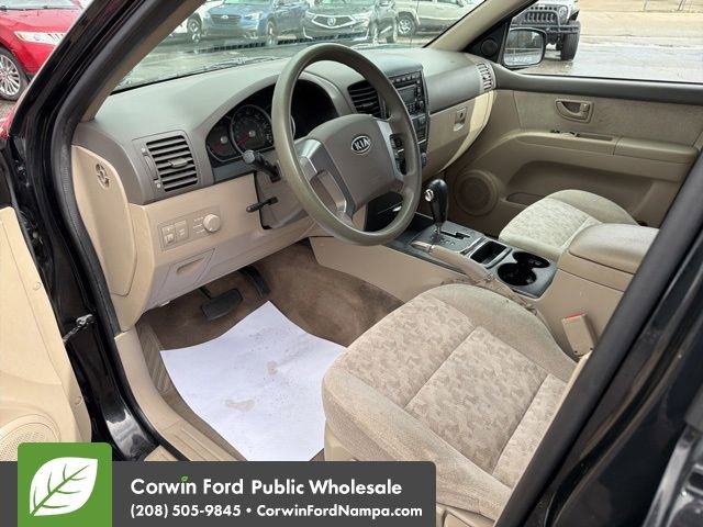 Used 2008 Kia Sorento LX image 11