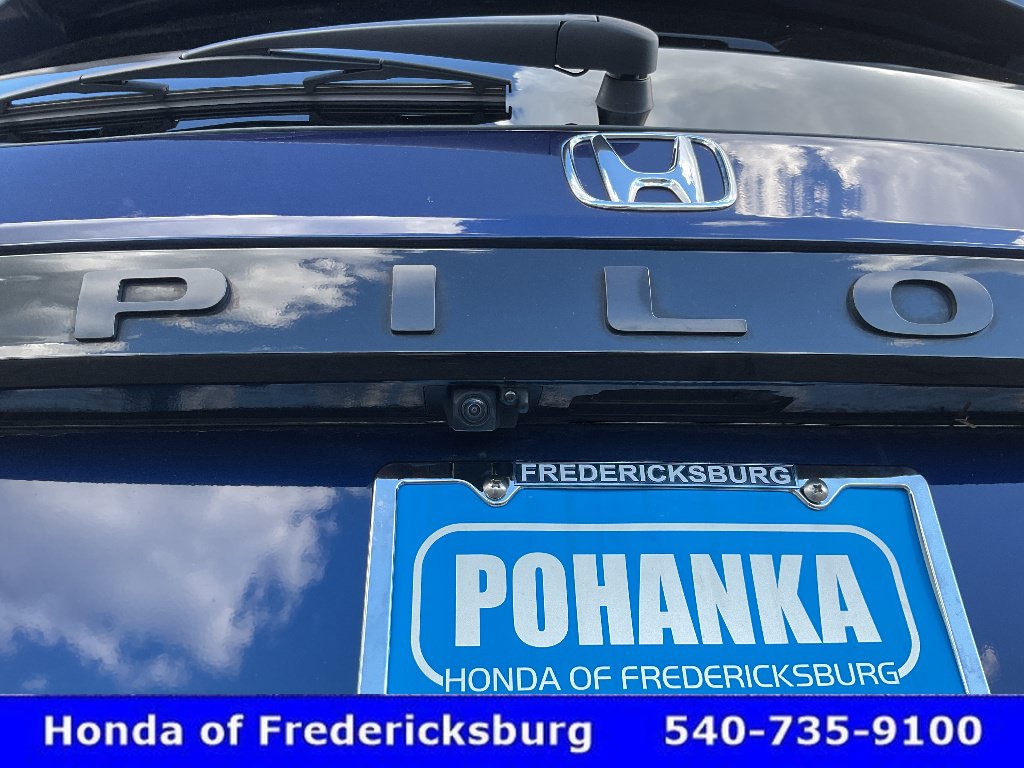Certified 2025 Honda Pilot Touring image 21