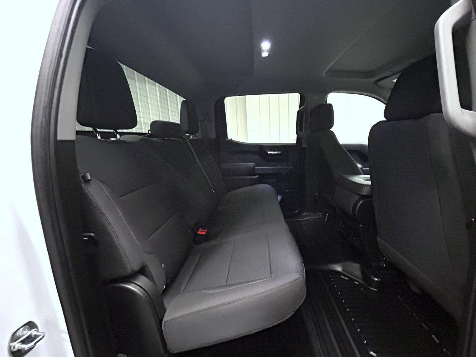 Used 2023 Chevrolet Silverado 1500 W/T w/ WT Value Package AWD/4WD image 18