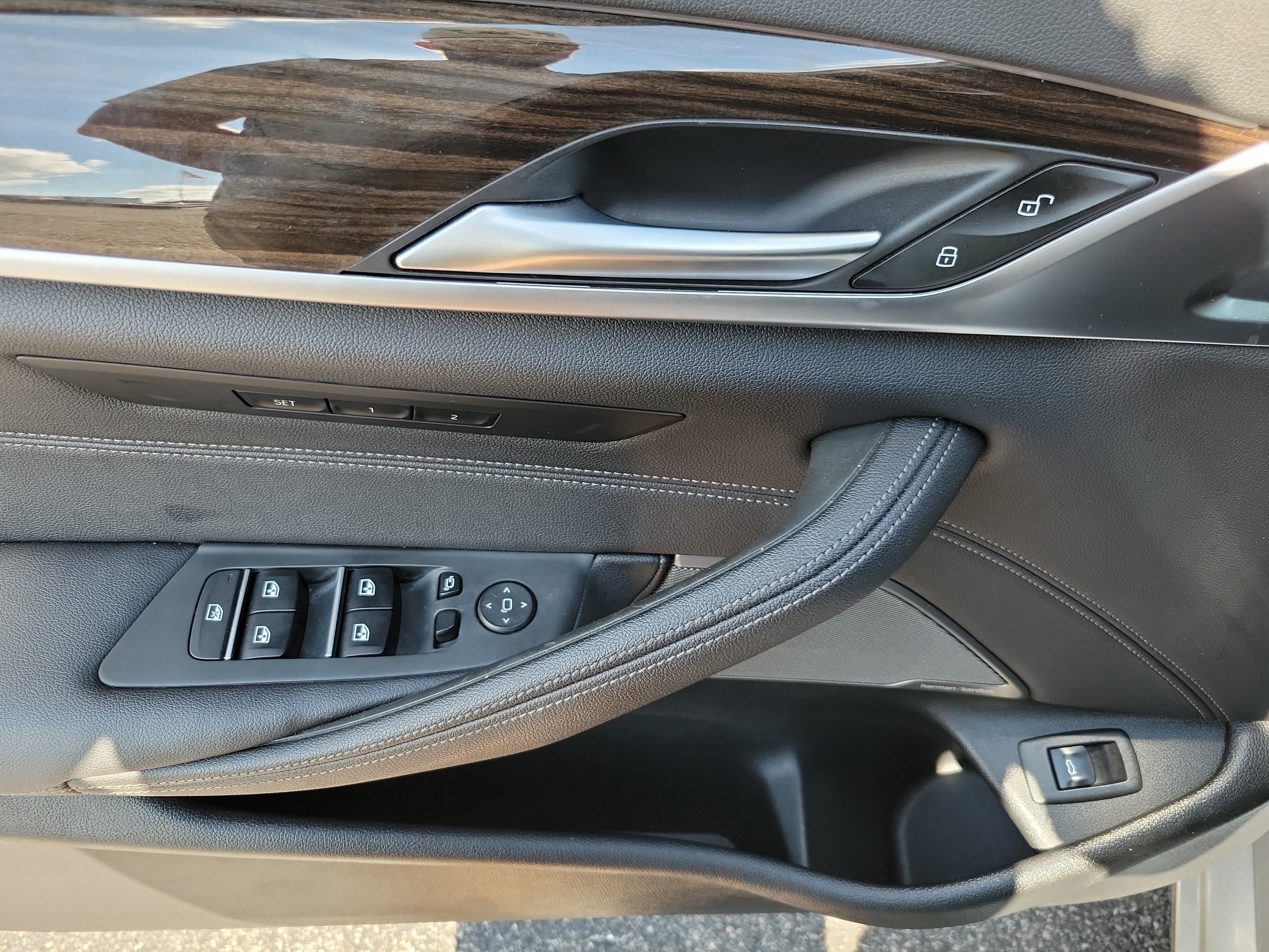 Used 2021 BMW 540i image 7