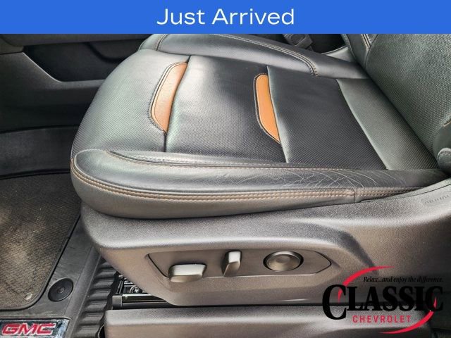 Used 2024 GMC Sierra 2500 AT4 w/ AT4 Premium Plus Package image 35