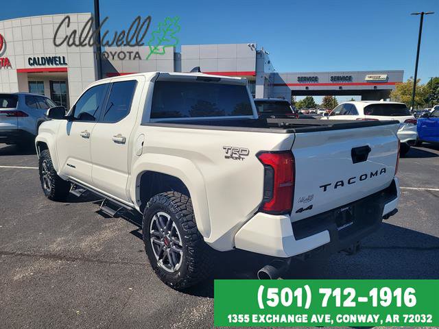 Used 2025 Toyota Tacoma TRD Sport AWD/4WD image 7