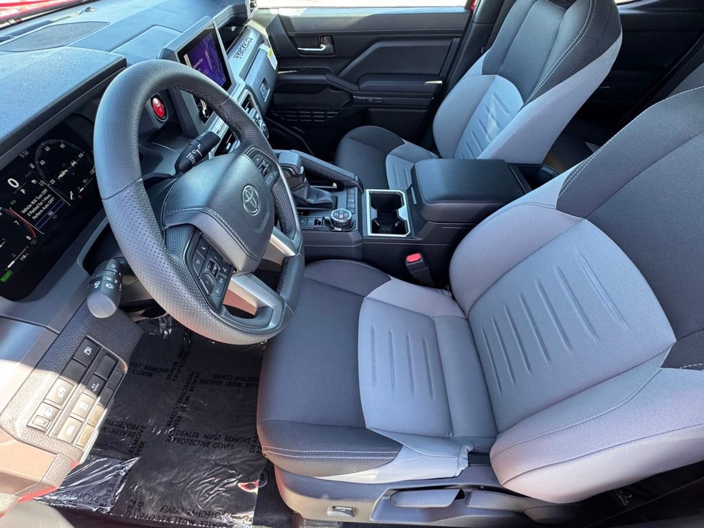 Used 2025 Toyota Tacoma TRD Off-Road AWD/4WD image 17
