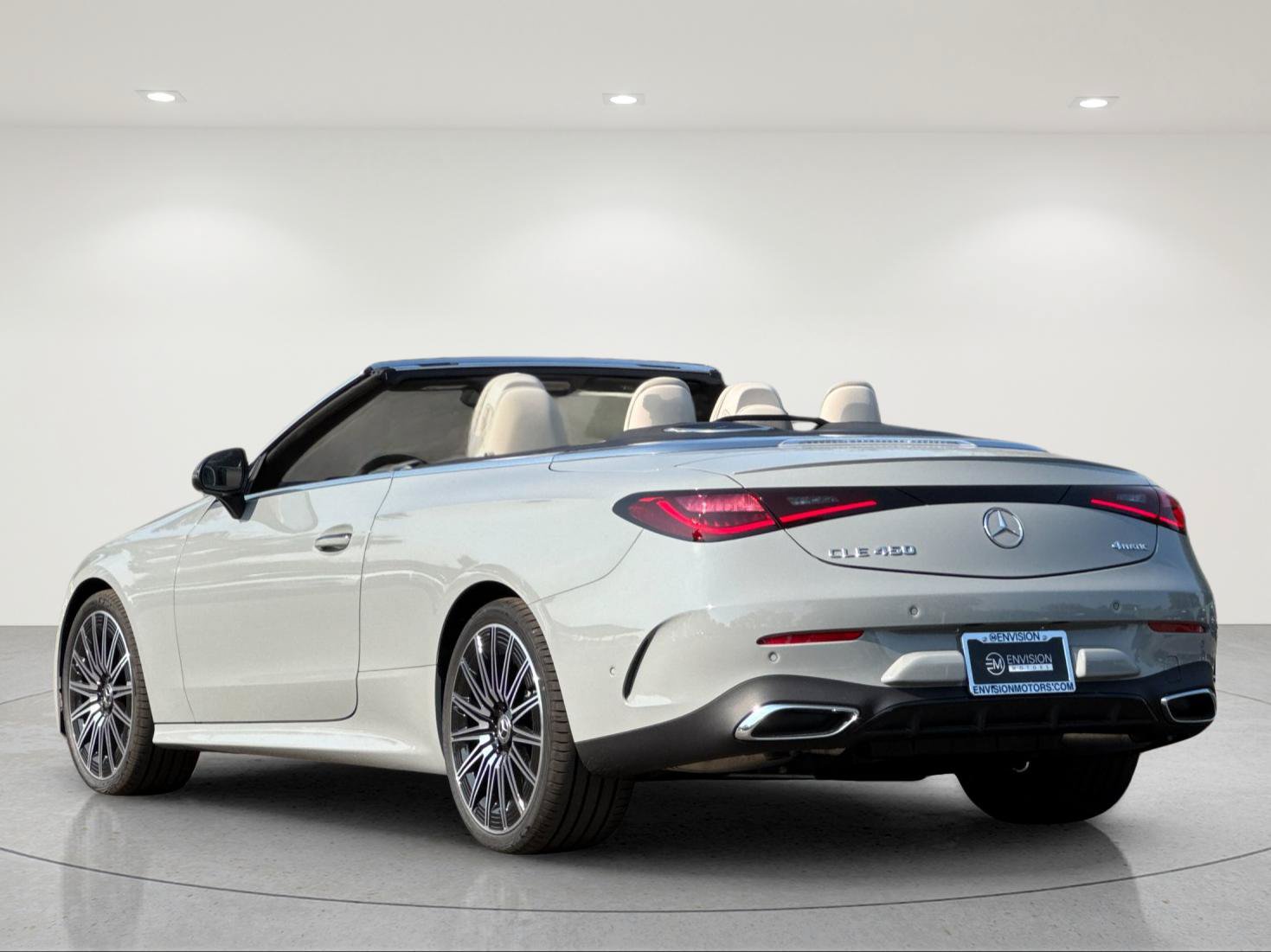 New 2027 Mercedes-Benz CLE 450 4MATIC Cabriolet image 4
