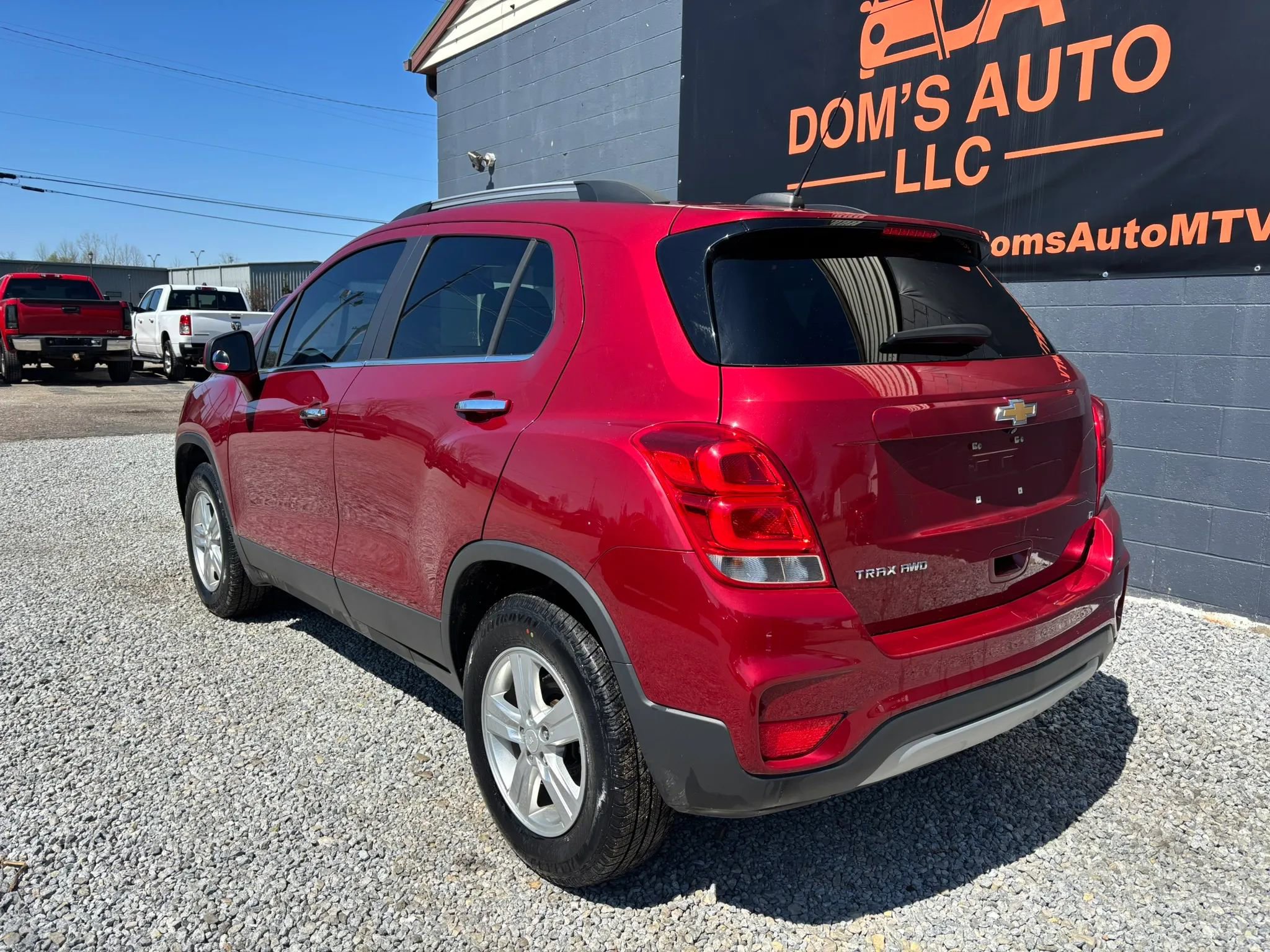 Used 2020 Chevrolet Trax LT w/ LT Convenience Package image 3