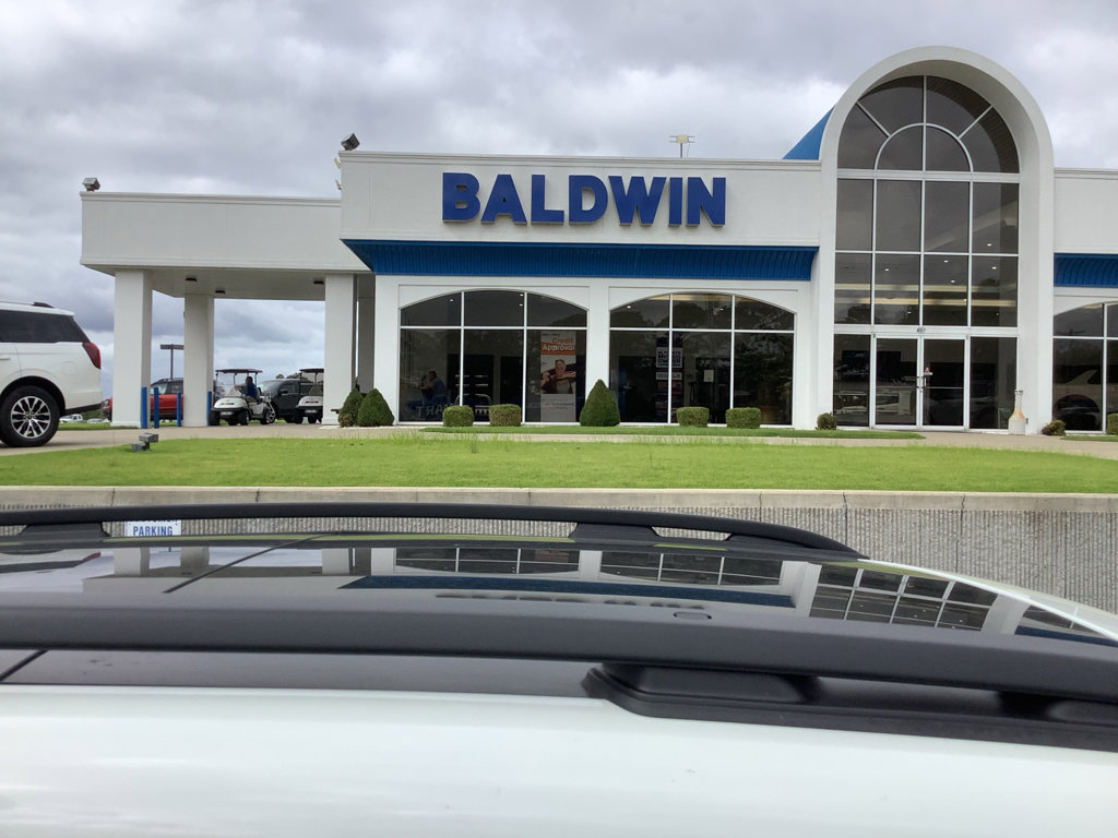 Used 2021 Jeep Renegade Limited w/ Sun & Sound Group image 9