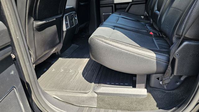 Used 2017 Ford F350 Lariat w/ Chrome Package AWD/4WD image 33
