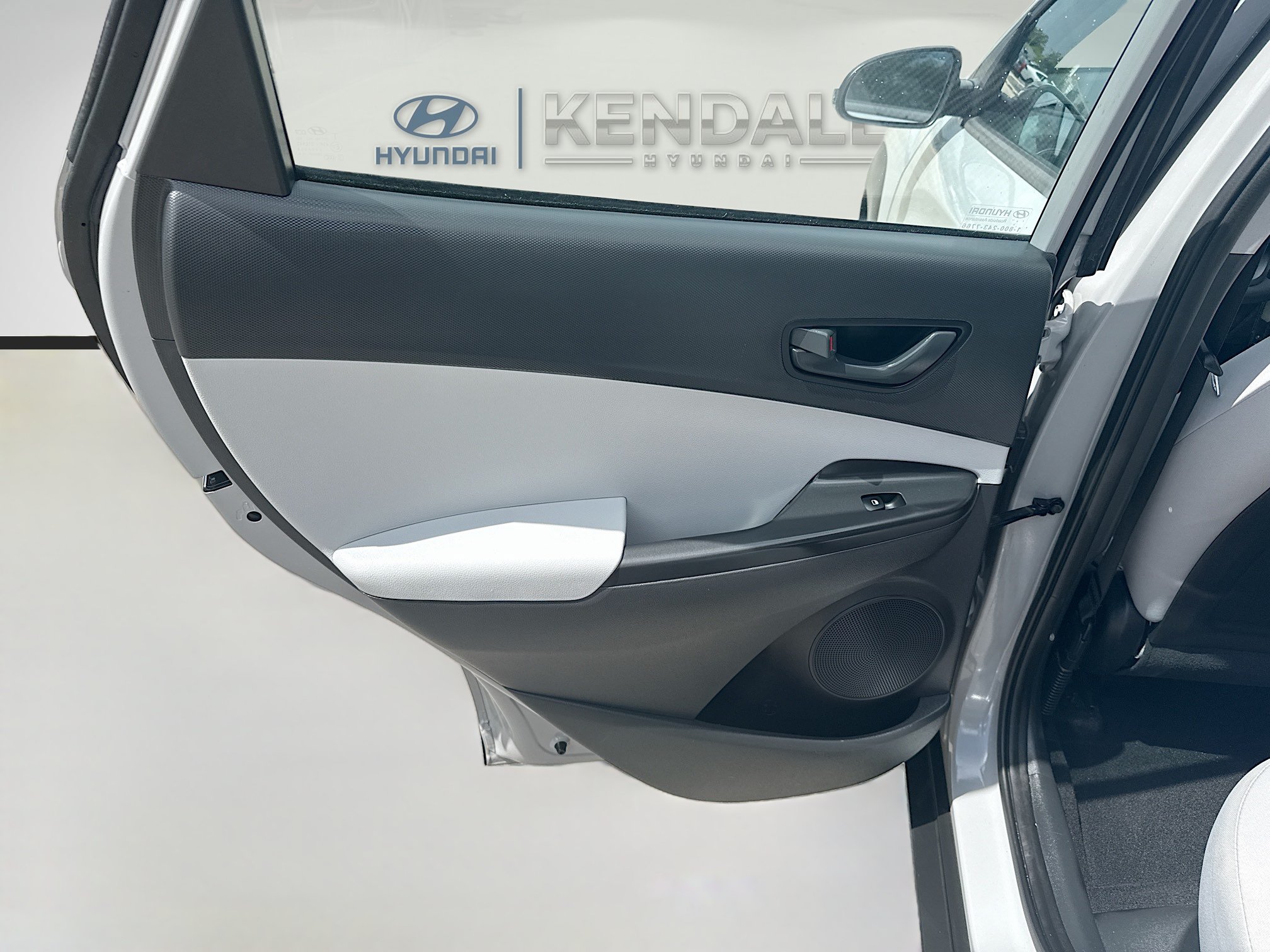 Used 2023 Hyundai Kona SE FWD image 22