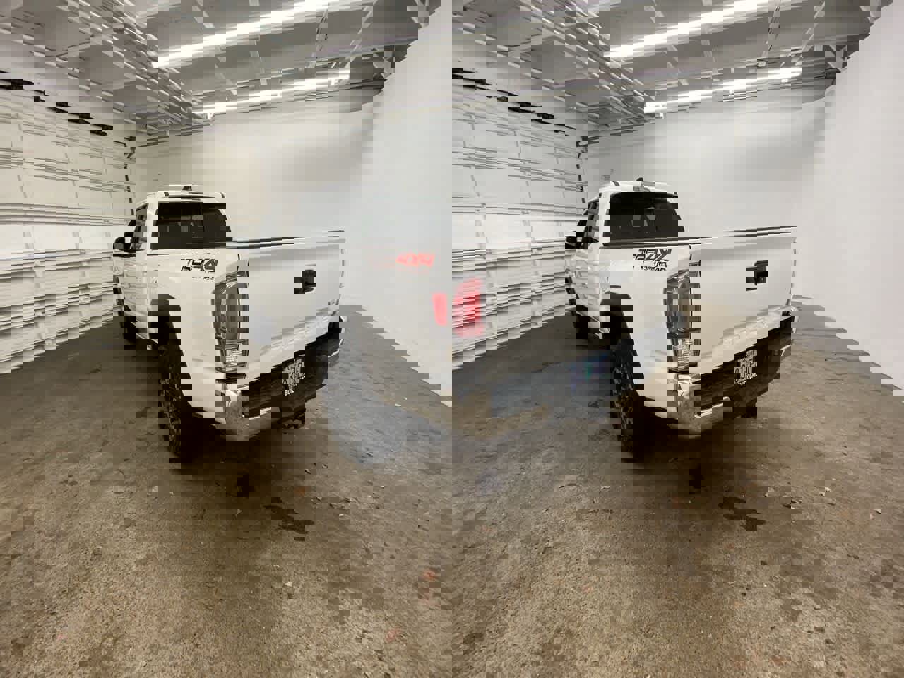 Used 2023 Toyota Tacoma TRD Off-Road image 4