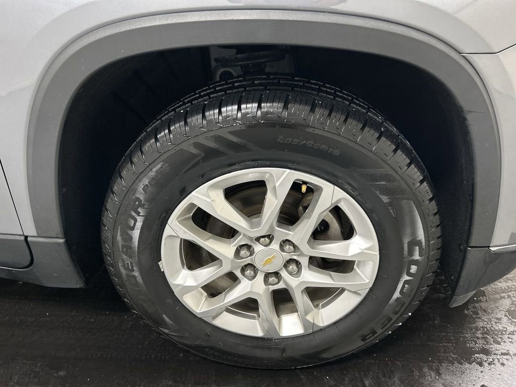 Used 2019 Chevrolet Traverse LT image 8