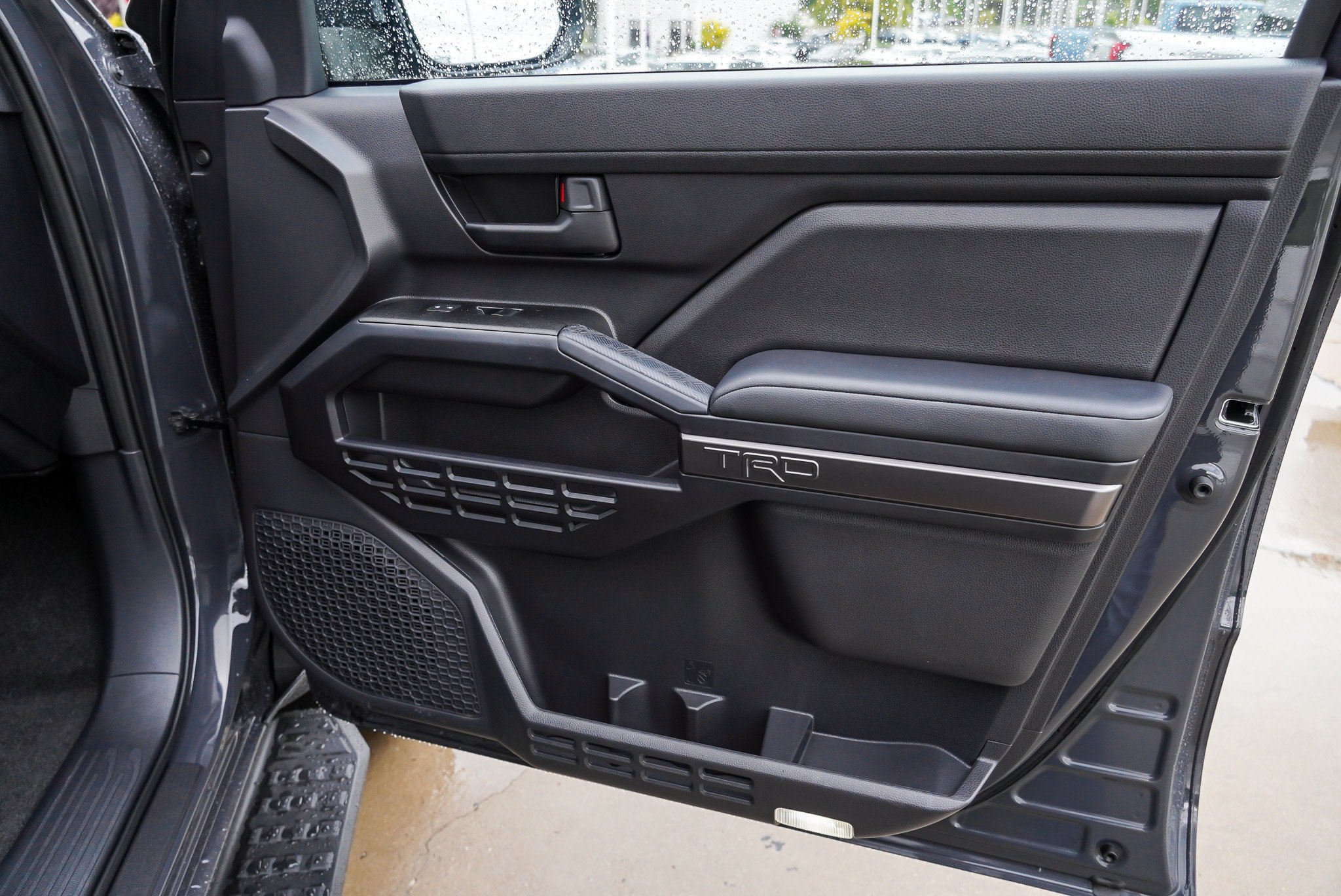 Certified 2025 Toyota 4Runner TRD Off-Road AWD/4WD image 27