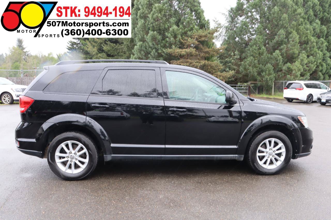 Used 2015 Dodge Journey SXT w/ Flexible Seating Group FWD image 9