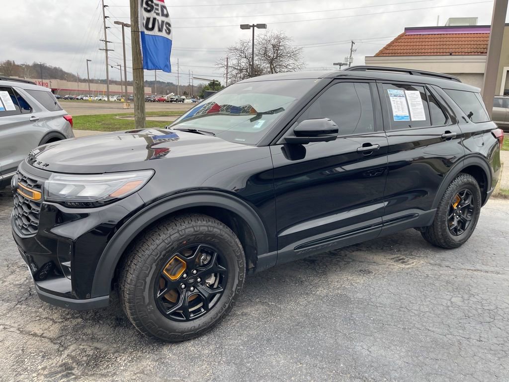 Used 2026 Ford Explorer Tremor w/ Tremor Ultimate Package image 2