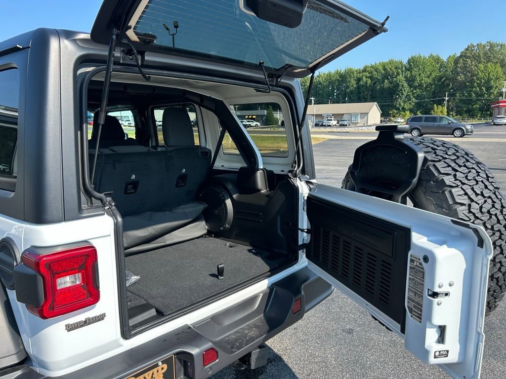 New 2025 Jeep Wrangler Unlimited Rubicon image 38