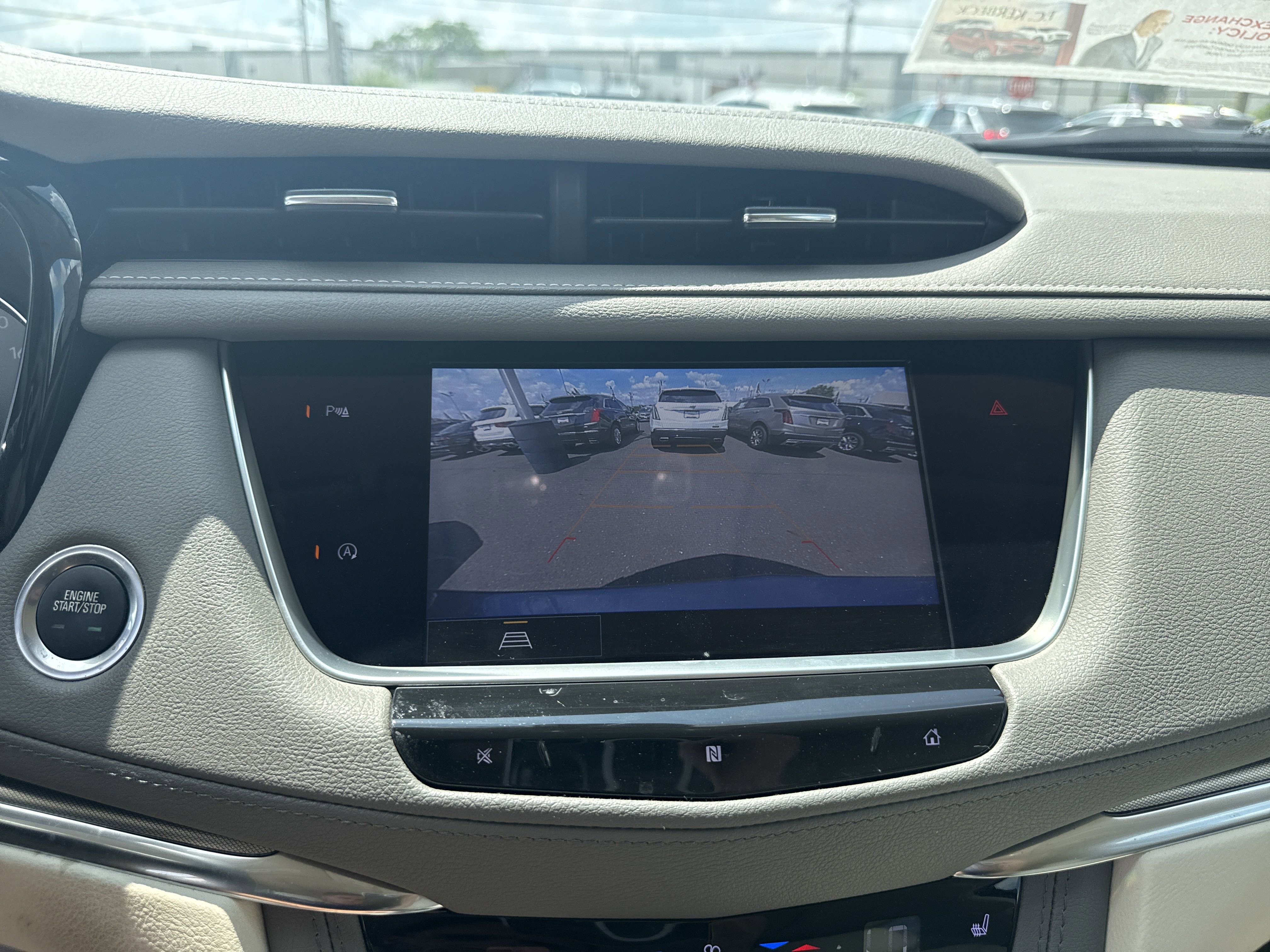 Used 2021 Cadillac XT5 Premium Luxury w/ LPO, Premium Carpet Package image 19