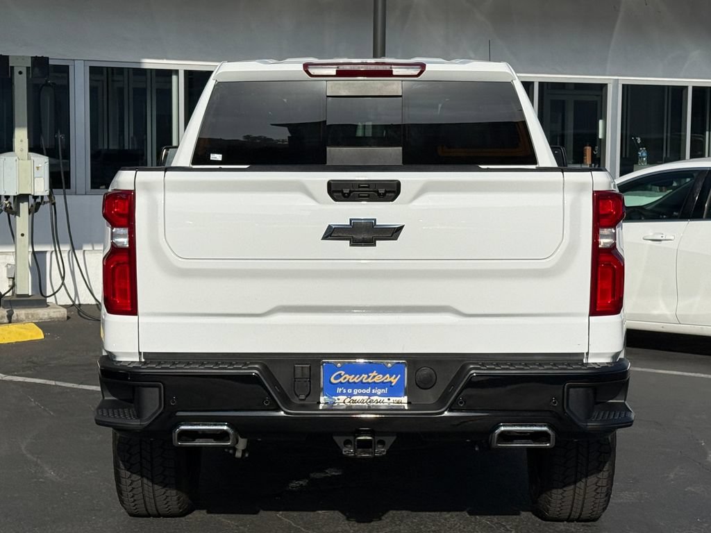 Used 2026 Chevrolet Silverado 1500 LT Trail Boss w/ LT Trail Boss Premium Package AWD/4WD image 7