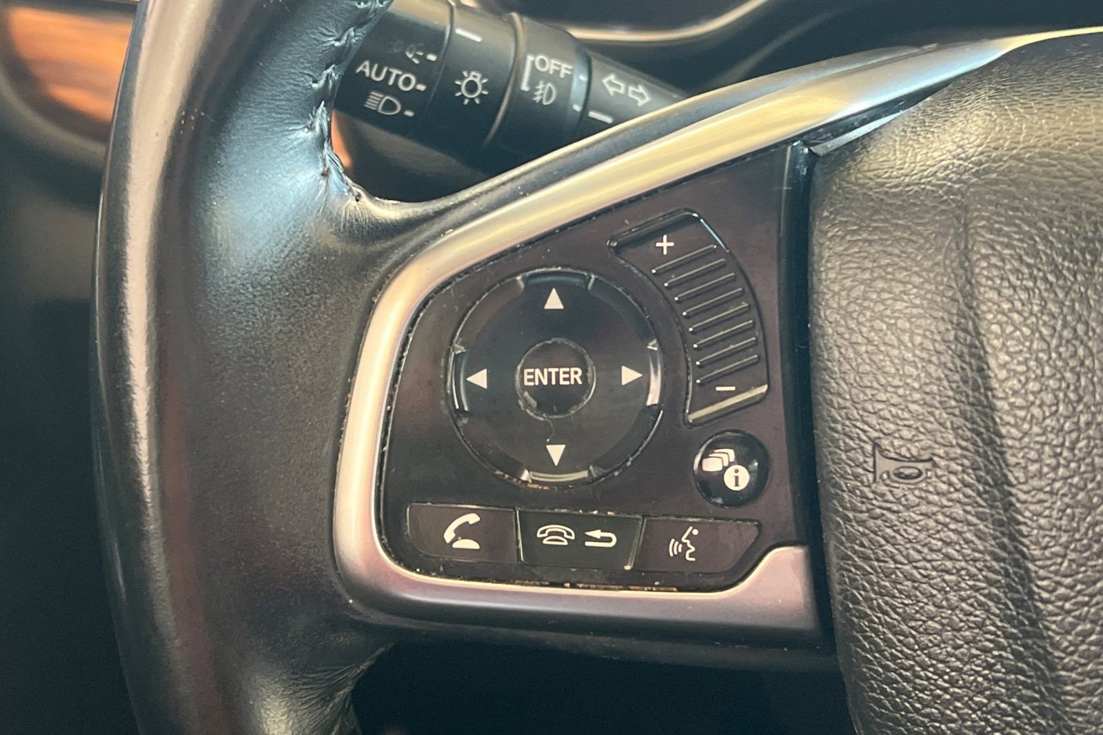 Used 2018 Honda CR-V EX-L image 28