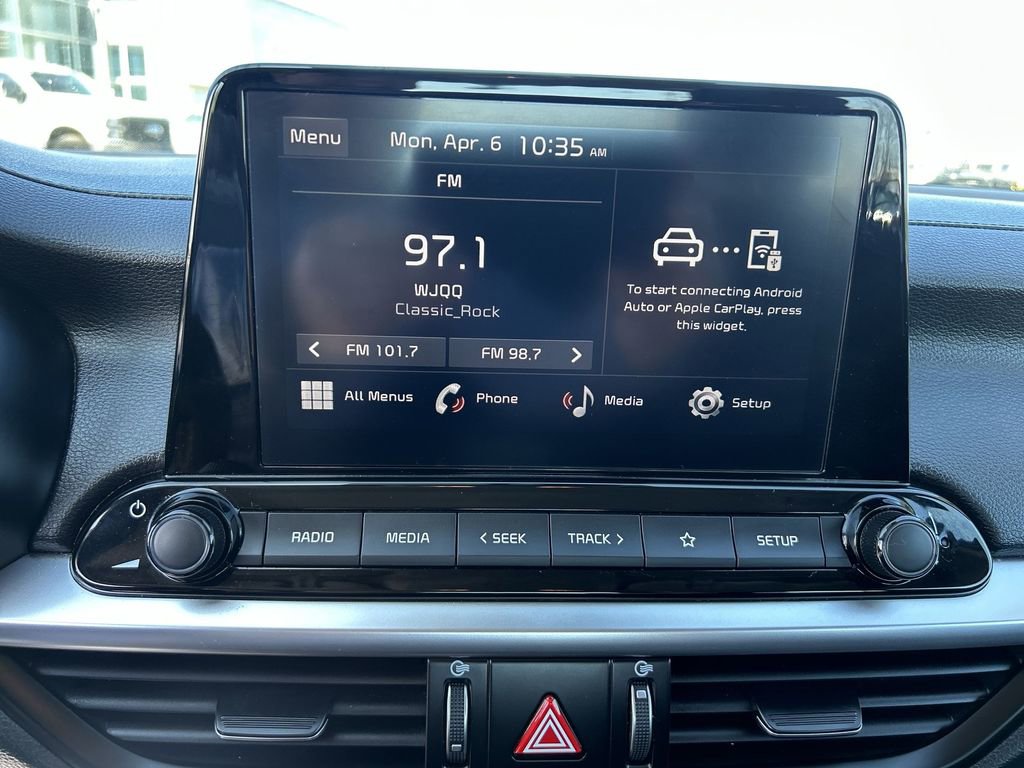 Used 2023 Kia Forte LXS w/ LXS Technology Package FWD image 22