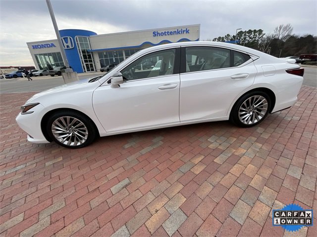 Used 2022 Lexus ES 350 Ultra Luxury image 32