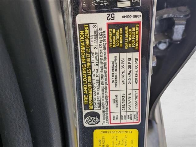Used 2020 Toyota Camry SE FWD image 14