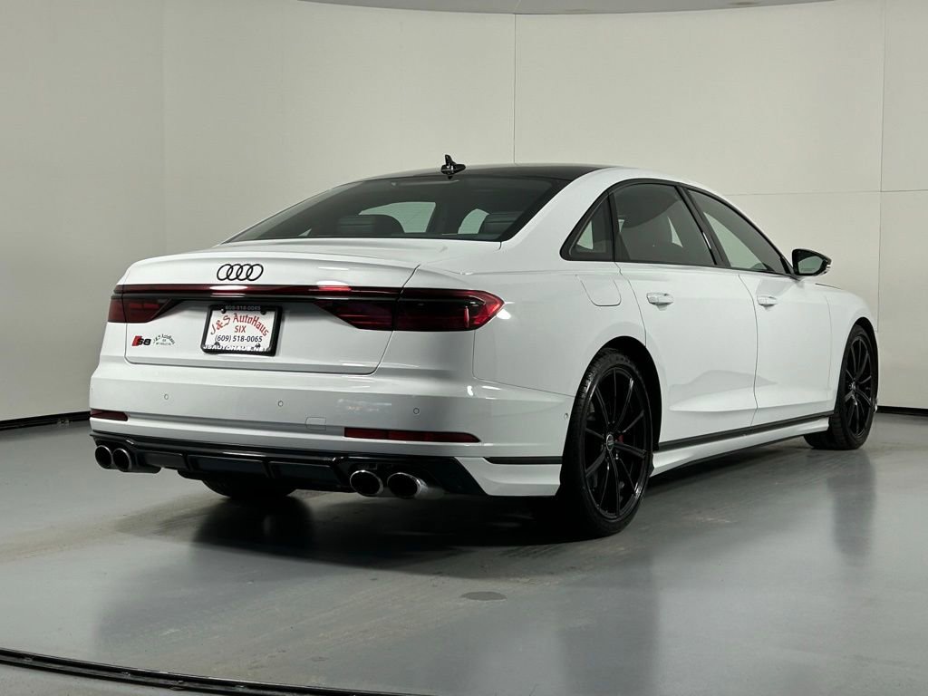 Used 2023 Audi S8 w/ S8 Comfort Plus Package image 8