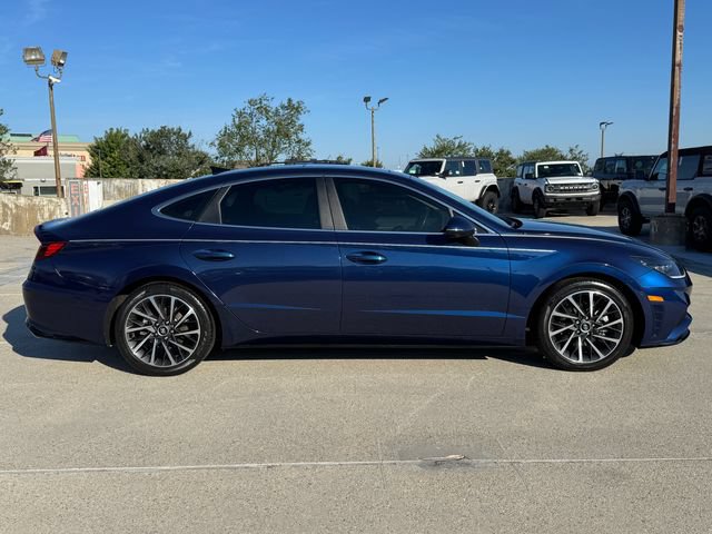 Used 2022 Hyundai Sonata Limited FWD image 4