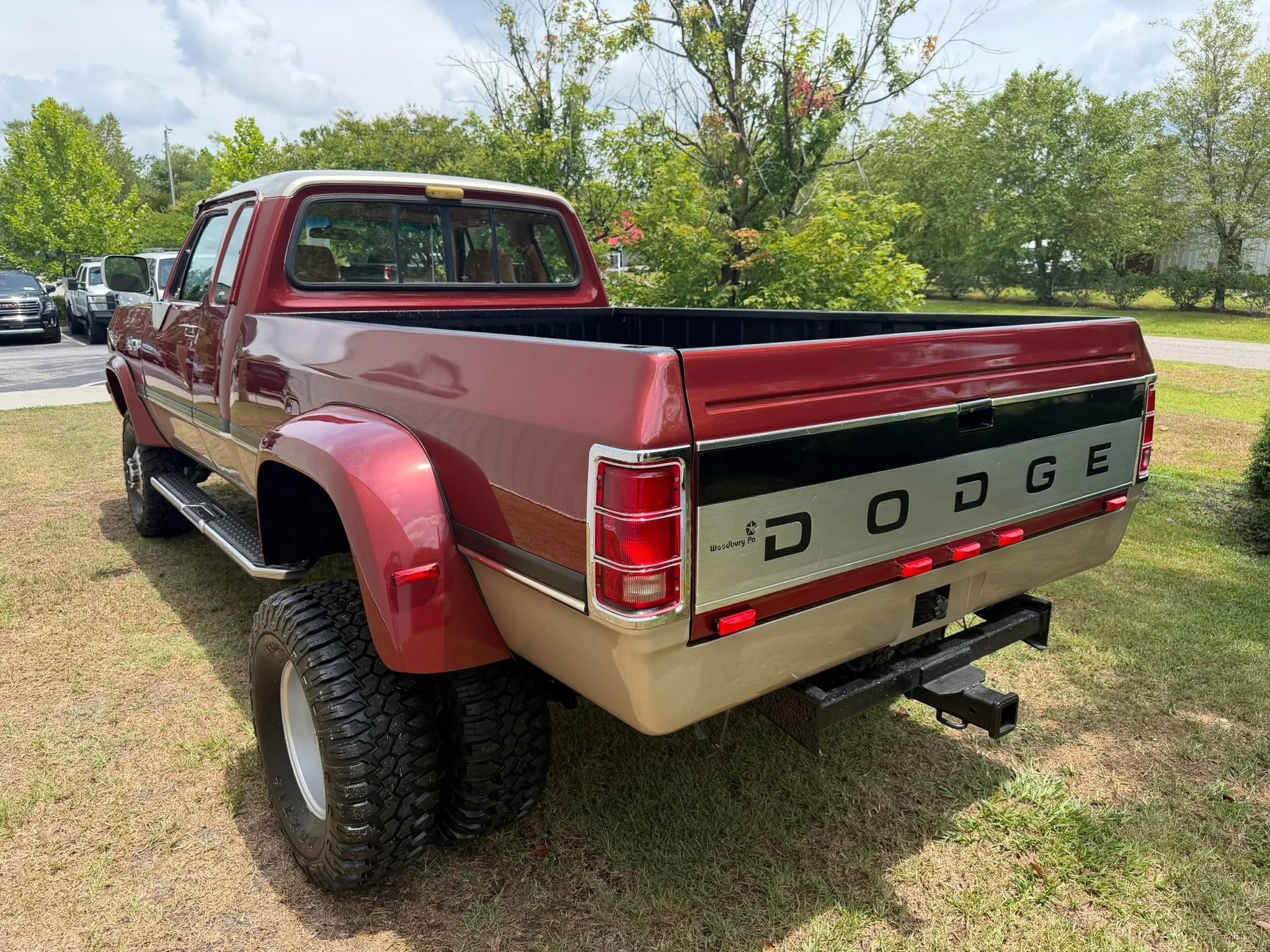 Used 1993 Dodge D/W Truck 350 AWD/4WD image 8