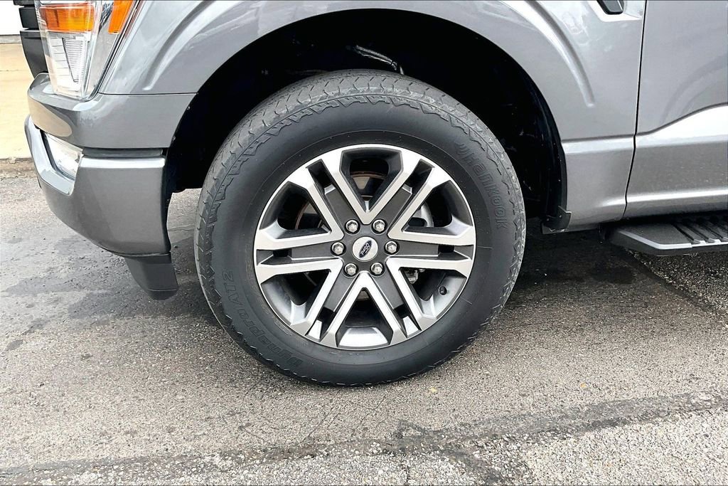 Used 2021 Ford F150 XL w/ STX Appearance Package image 4