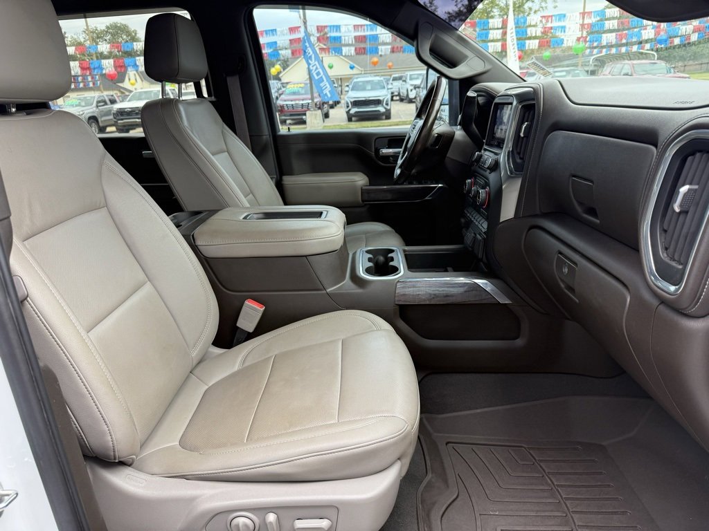 Certified 2022 Chevrolet Silverado 3500 LTZ w/ LTZ Convenience Package image 57