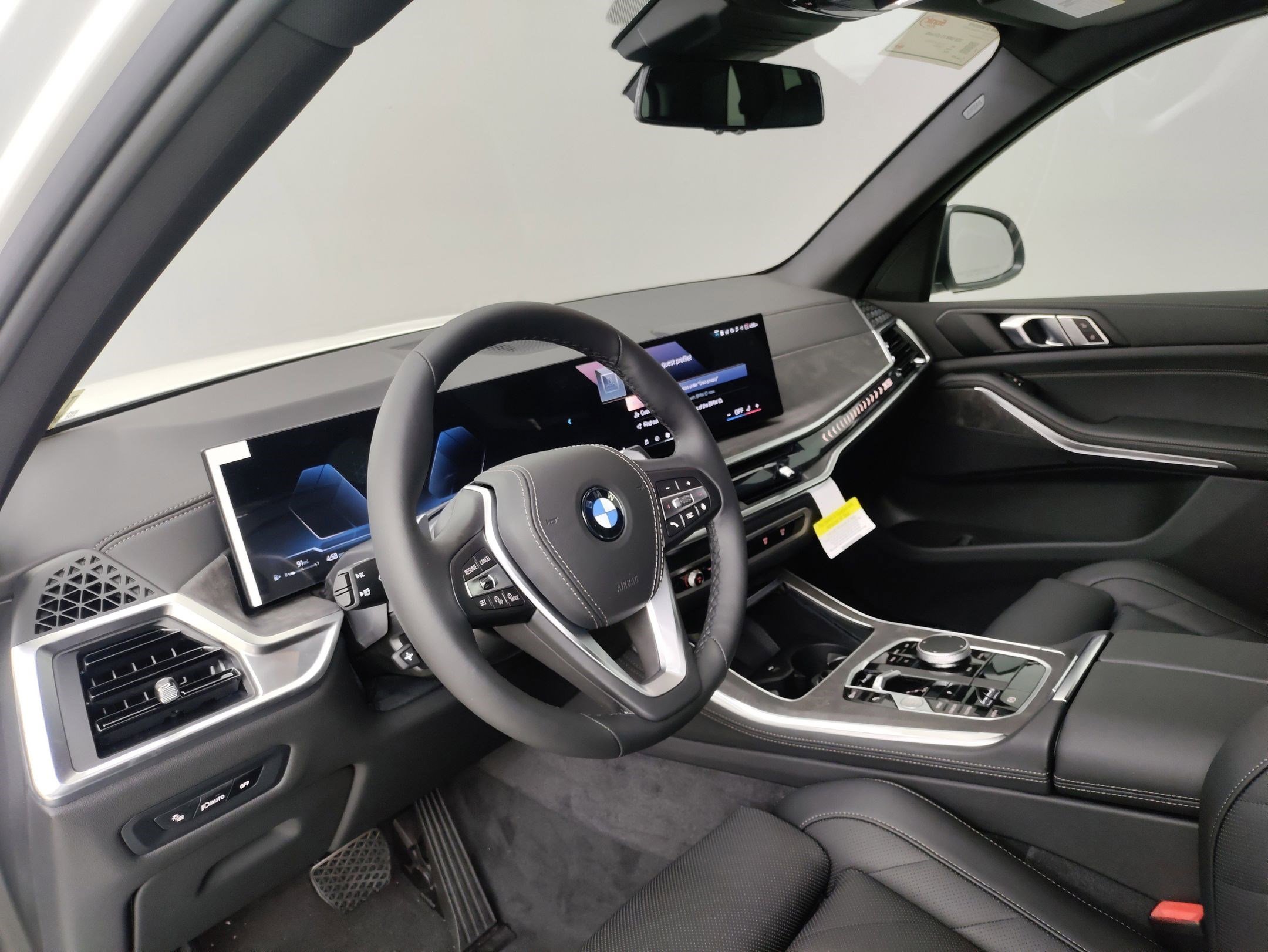 Used 2026 BMW X5 sDrive40i w/ Parking Assistance Package image 14