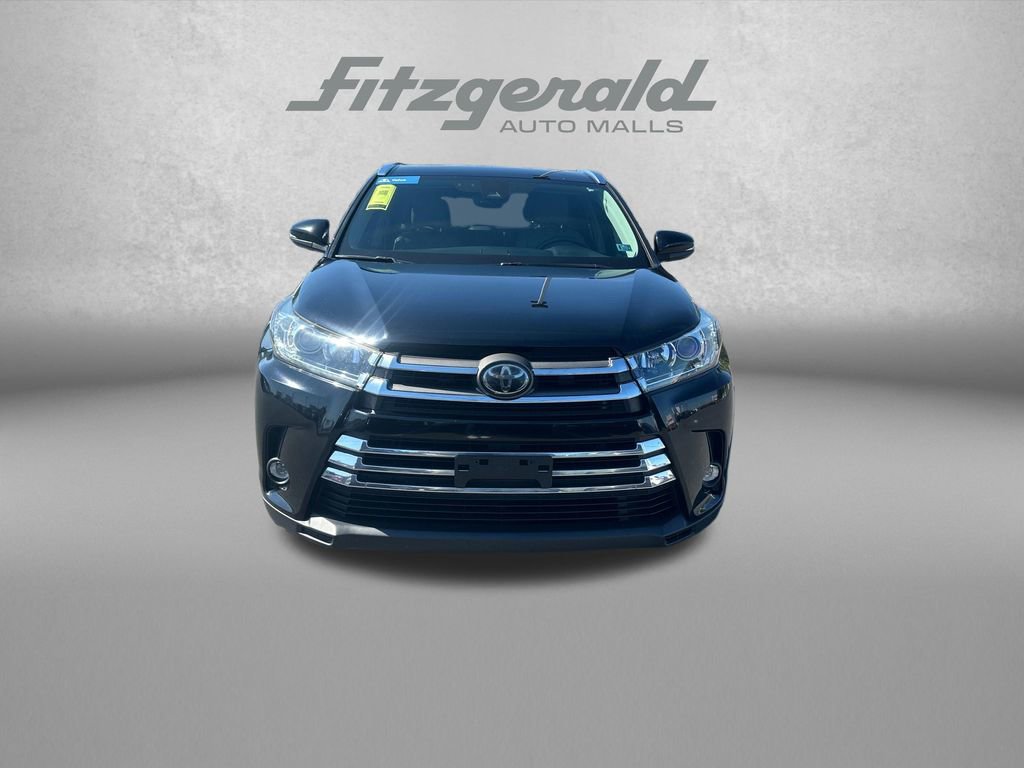 Used 2019 Toyota Highlander Limited AWD/4WD image 2